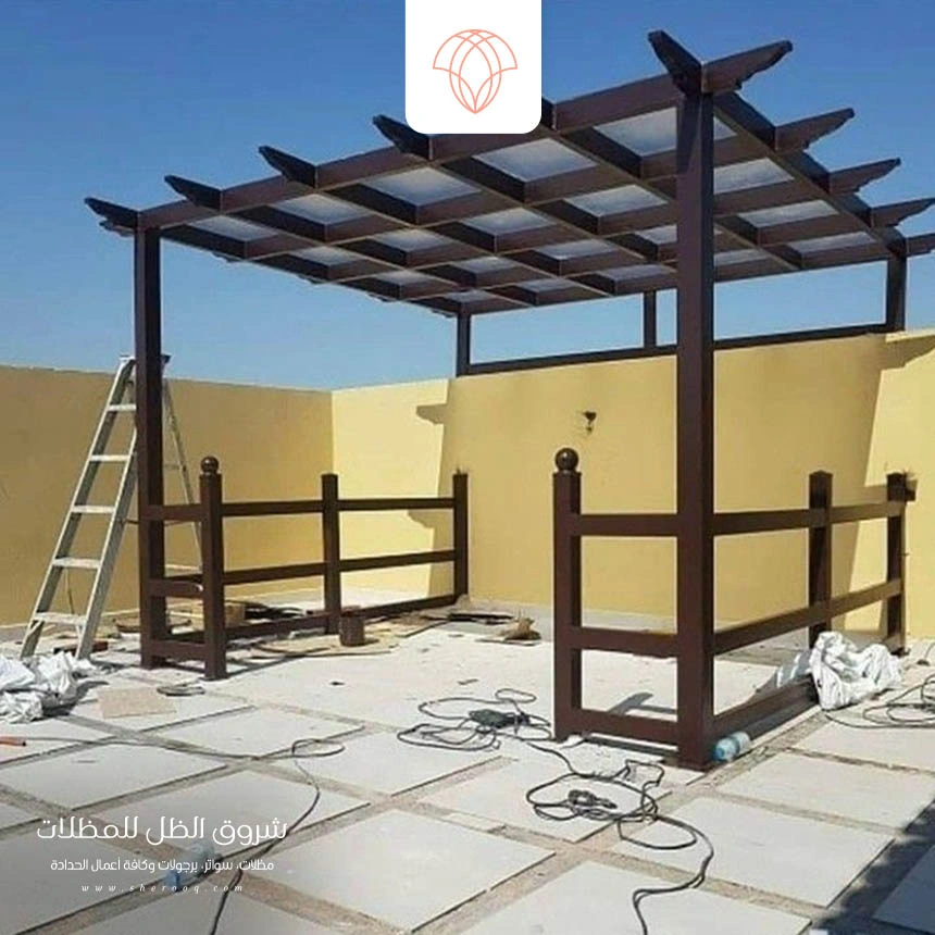 برجولات حديد شكل خشب الجبيل